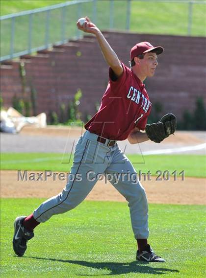 Thumbnail 2 in Lancaster Country Day vs Reading Central Catholic (Class A District 3 Championships) photogallery.