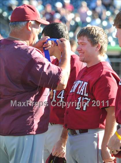 Thumbnail 3 in Lancaster Country Day vs Reading Central Catholic (Class A District 3 Championships) photogallery.