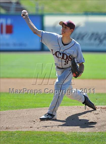 Thumbnail 1 in Lancaster Country Day vs Reading Central Catholic (Class A District 3 Championships) photogallery.
