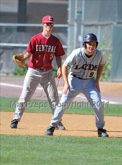 Thumbnail 1 in Lancaster Country Day vs Reading Central Catholic (Class A District 3 Championships) photogallery.