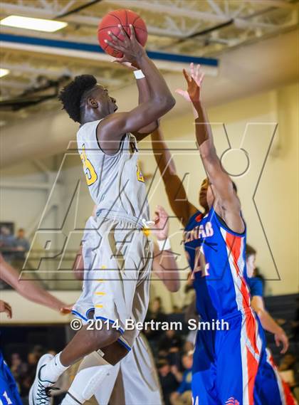 Thumbnail 3 in Canisius vs MacNab of Ontario (Tom Keenan Classic) photogallery.