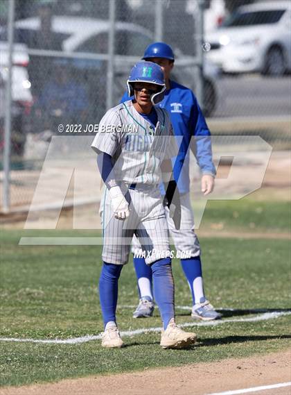 Thumbnail 3 in Highland @ East Bakersfield  photogallery.