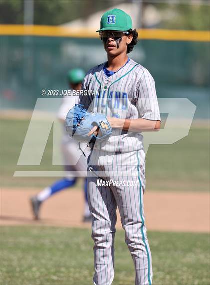 Thumbnail 3 in Highland @ East Bakersfield  photogallery.