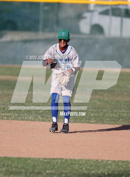 Thumbnail 1 in Highland @ East Bakersfield  photogallery.