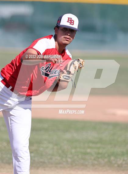 Thumbnail 3 in Highland @ East Bakersfield  photogallery.