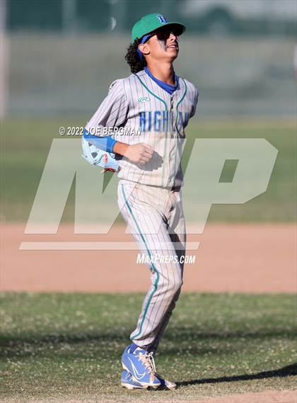 Thumbnail 3 in Highland @ East Bakersfield  photogallery.