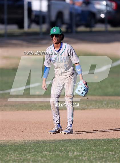 Thumbnail 1 in Highland @ East Bakersfield  photogallery.