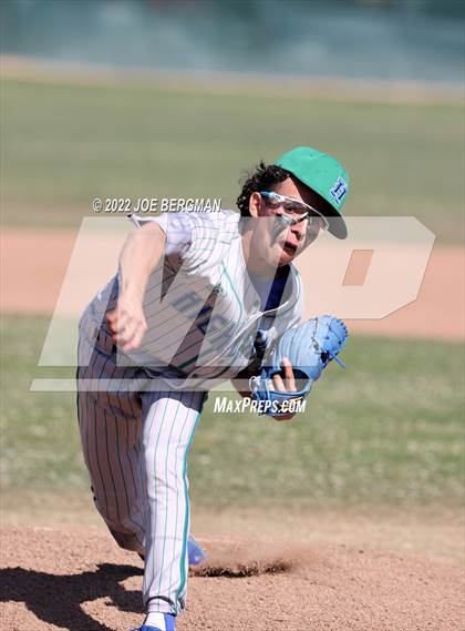 Thumbnail 1 in Highland @ East Bakersfield  photogallery.