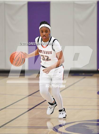 Thumbnail 3 in St. Vincent de Paul vs. Foothill (1st Annual Trojan Classic) photogallery.