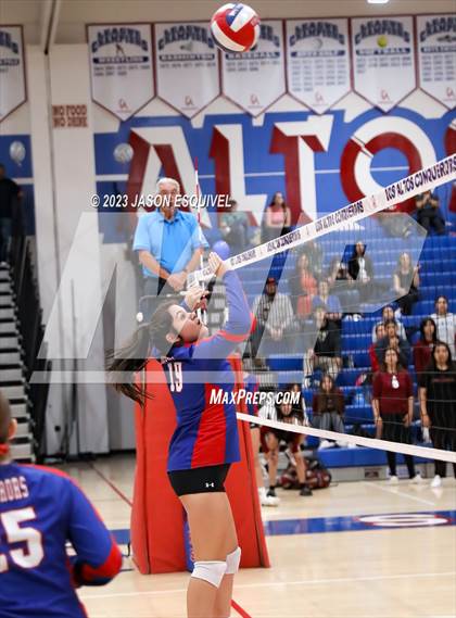 Thumbnail 2 in Wilson @ Los Altos photogallery.
