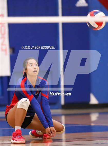 Thumbnail 2 in Wilson @ Los Altos photogallery.