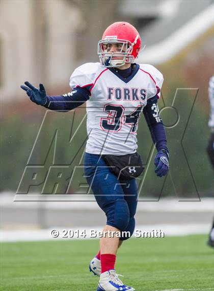 Thumbnail 1 in Chenango Forks vs. Maple Grove/Chautauqua Lake (NYSPHSAA Class C Semifinal) photogallery.