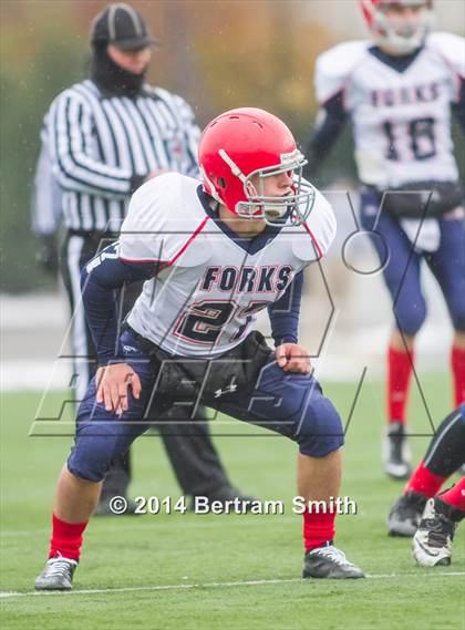 Thumbnail 1 in Chenango Forks vs. Maple Grove/Chautauqua Lake (NYSPHSAA Class C Semifinal) photogallery.