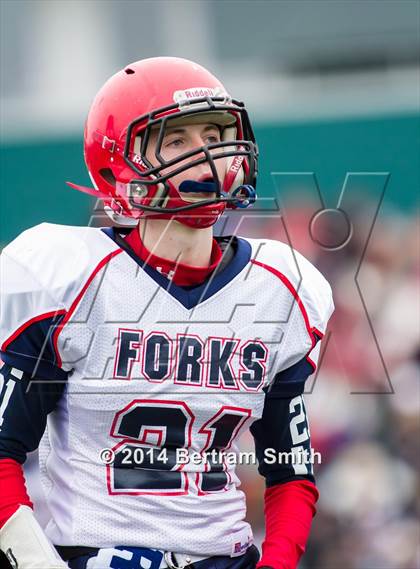 Thumbnail 2 in Chenango Forks vs. Maple Grove/Chautauqua Lake (NYSPHSAA Class C Semifinal) photogallery.