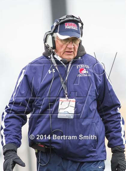 Thumbnail 2 in Chenango Forks vs. Maple Grove/Chautauqua Lake (NYSPHSAA Class C Semifinal) photogallery.