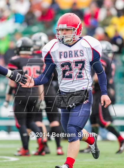 Thumbnail 1 in Chenango Forks vs. Maple Grove/Chautauqua Lake (NYSPHSAA Class C Semifinal) photogallery.