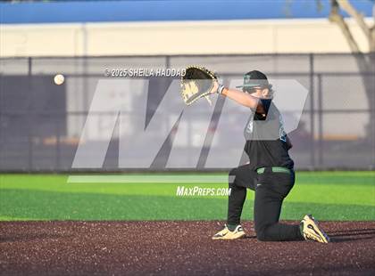 Thumbnail 2 in Tampa Catholic @ Calvary Christian photogallery.