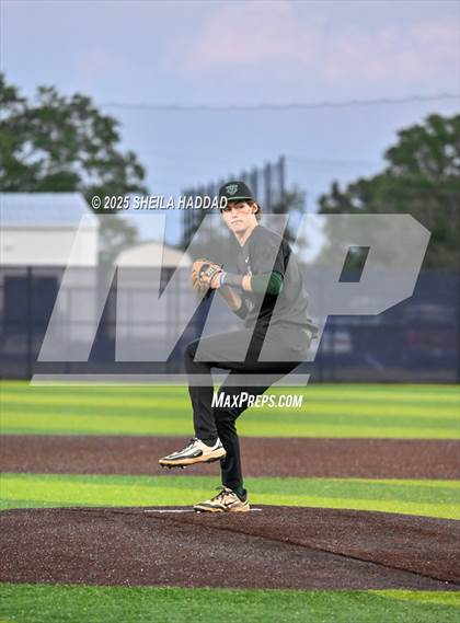 Thumbnail 3 in Tampa Catholic @ Calvary Christian photogallery.