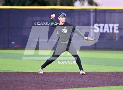 Thumbnail 2 in Tampa Catholic @ Calvary Christian photogallery.