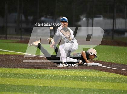 Thumbnail 1 in Tampa Catholic @ Calvary Christian photogallery.