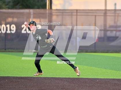Thumbnail 1 in Tampa Catholic @ Calvary Christian photogallery.