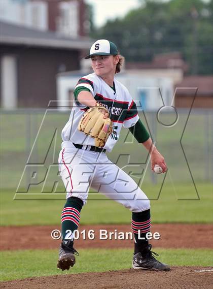 Thumbnail 2 in Mt. Vernon vs Salem (IHSA Regional Playoff) photogallery.