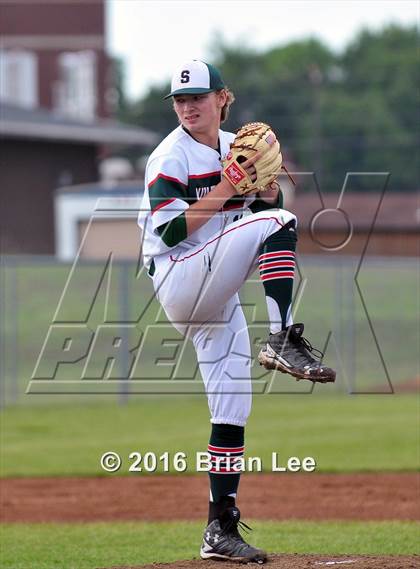 Thumbnail 1 in Mt. Vernon vs Salem (IHSA Regional Playoff) photogallery.