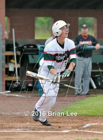 Thumbnail 2 in Mt. Vernon vs Salem (IHSA Regional Playoff) photogallery.