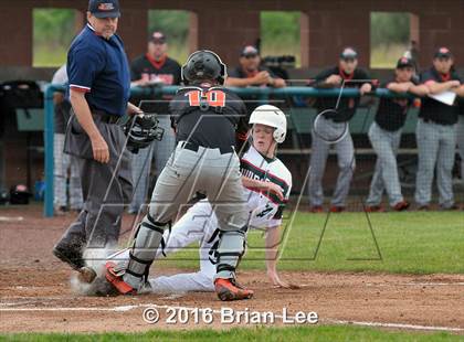 Thumbnail 1 in Mt. Vernon vs Salem (IHSA Regional Playoff) photogallery.