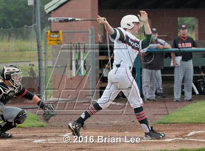 Thumbnail 3 in Mt. Vernon vs Salem (IHSA Regional Playoff) photogallery.
