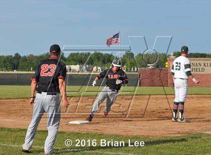 Thumbnail 1 in Mt. Vernon vs Salem (IHSA Regional Playoff) photogallery.