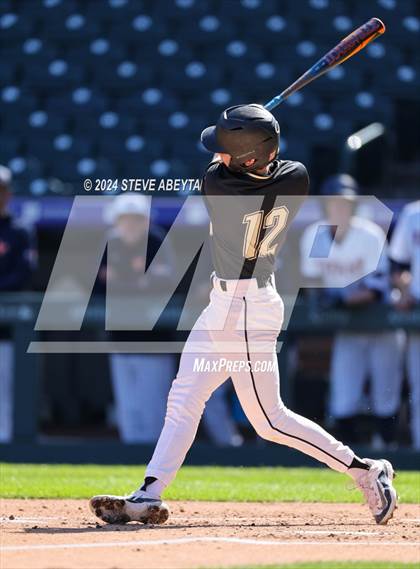 Thumbnail 1 in Monarch vs Legend (Coors Field) photogallery.