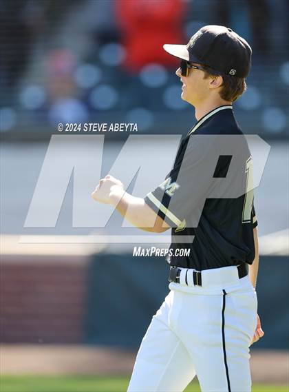 Thumbnail 1 in Monarch vs Legend (Coors Field) photogallery.
