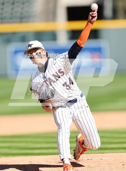 Thumbnail 1 in Monarch vs Legend (Coors Field) photogallery.