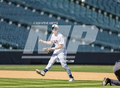 Thumbnail 1 in Monarch vs Legend (Coors Field) photogallery.