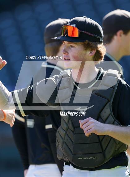 Thumbnail 1 in Monarch vs Legend (Coors Field) photogallery.