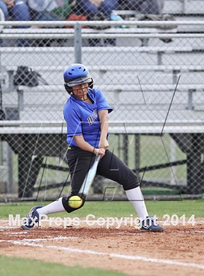 Thumbnail 2 in Clear Falls vs Dickinson photogallery.
