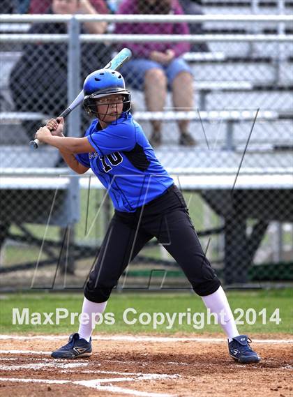 Thumbnail 3 in Clear Falls vs Dickinson photogallery.