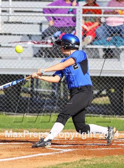 Thumbnail 1 in Clear Falls vs Dickinson photogallery.