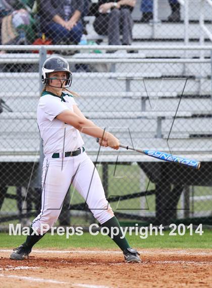 Thumbnail 1 in Clear Falls vs Dickinson photogallery.