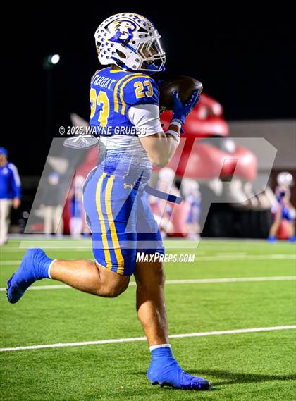 Thumbnail 1 in Carthage @ Brock (UIL 4A D2 Football State Semifinal) photogallery.