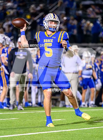 Thumbnail 1 in Carthage @ Brock (UIL 4A D2 Football State Semifinal) photogallery.