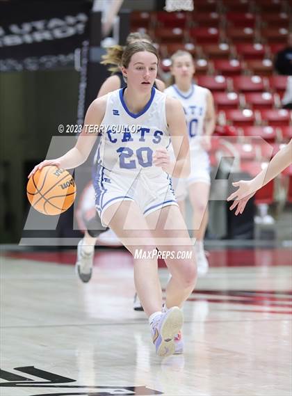 Thumbnail 2 in Carbon vs. Richfield UHSAA 3A 3rd / 4th Place) photogallery.