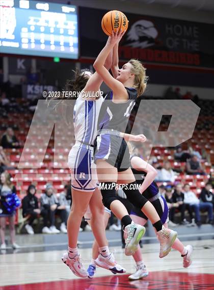 Thumbnail 2 in Carbon vs. Richfield UHSAA 3A 3rd / 4th Place) photogallery.