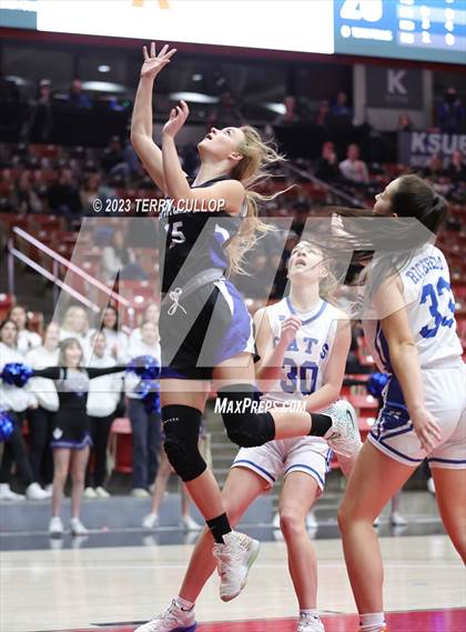 Thumbnail 1 in Carbon vs. Richfield UHSAA 3A 3rd / 4th Place) photogallery.