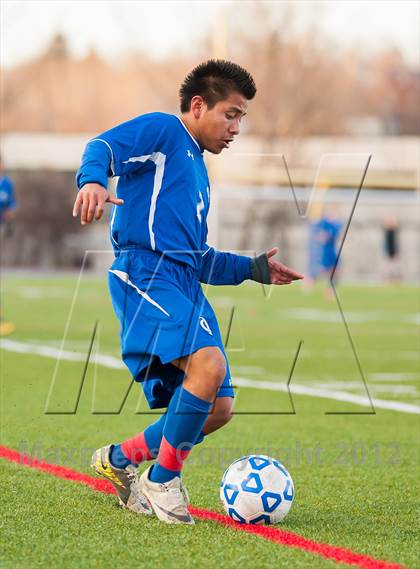 Thumbnail 2 in Crane vs. Livonia (NYSPHSAA Class B Final) photogallery.