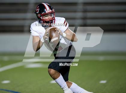 Thumbnail 2 in North Garland vs Rowlett photogallery.