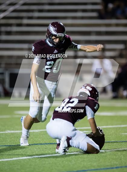 Thumbnail 2 in North Garland vs Rowlett photogallery.