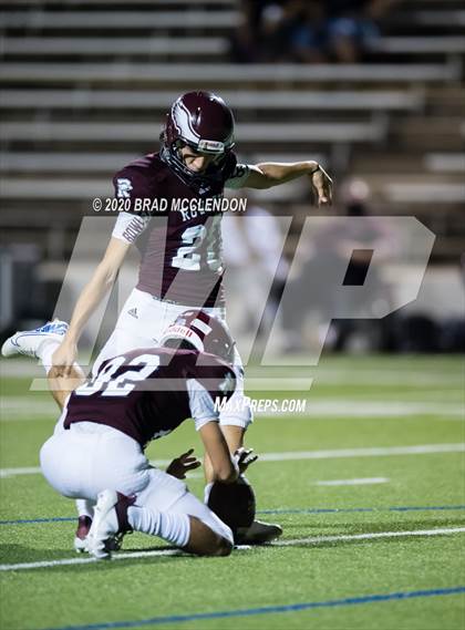 Thumbnail 3 in North Garland vs Rowlett photogallery.