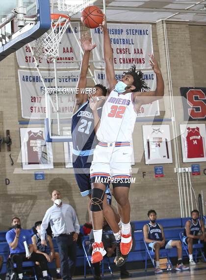 Thumbnail 2 in Monsignor Scanlan vs St. Raymond (CHSAA Spring Tournament) photogallery.